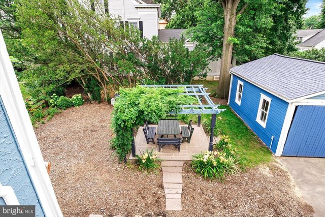 302 S MAIN ST, Hightstown, NJ 08520
