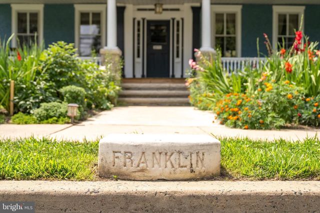 302 S MAIN ST, Hightstown, NJ 08520