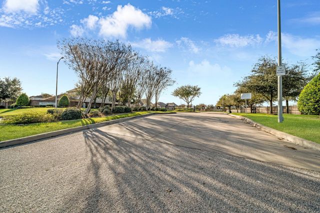 14212 Portrait Court, Houston, TX 77045