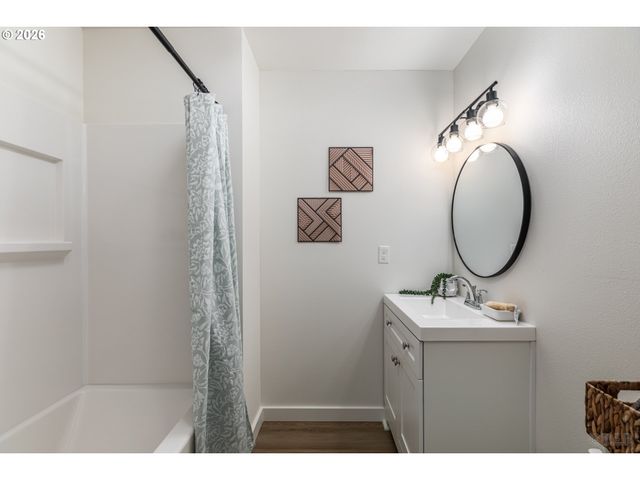 32046 SCAPPOOSE VERNONIA Hwy, Scappoose, OR 97056