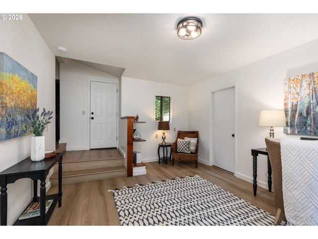 32046 SCAPPOOSE VERNONIA Hwy, Scappoose, OR 97056