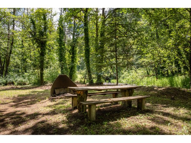 32046 SCAPPOOSE VERNONIA Hwy, Scappoose, OR 97056