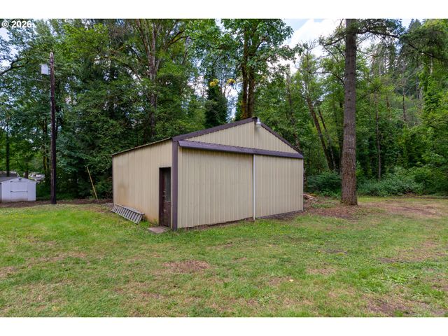 32046 SCAPPOOSE VERNONIA Hwy, Scappoose, OR 97056