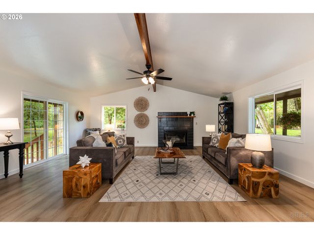 32046 SCAPPOOSE VERNONIA Hwy, Scappoose, OR 97056