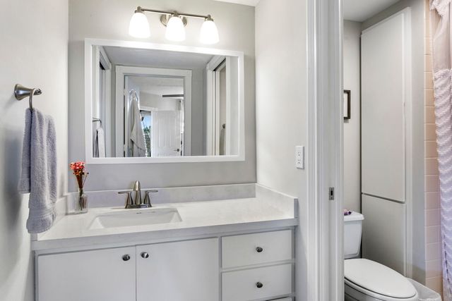 2302 Chadwick Court, Boynton Beach, FL 33436