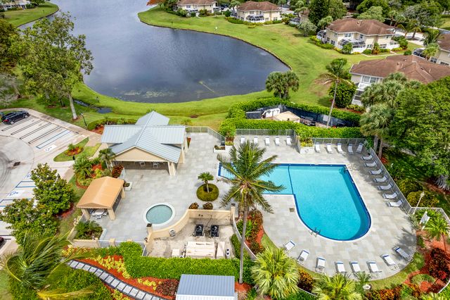 2302 Chadwick Court, Boynton Beach, FL 33436