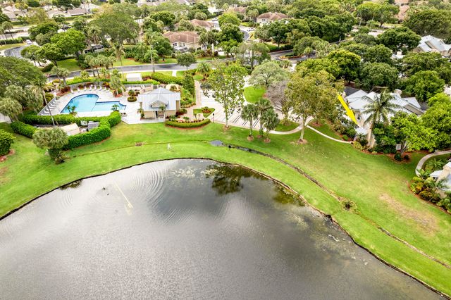 2302 Chadwick Court, Boynton Beach, FL 33436