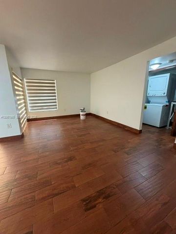 8820 SW 123rd Court L103, Miami, FL 33186
