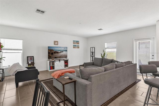 26143 FEATHERGRASS CIRCLE, Leesburg, FL 34748