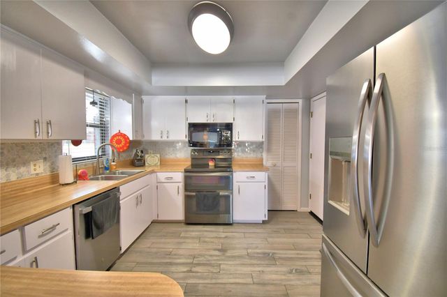 154 BROWNING CIRCLE, Winter Haven, FL 33884