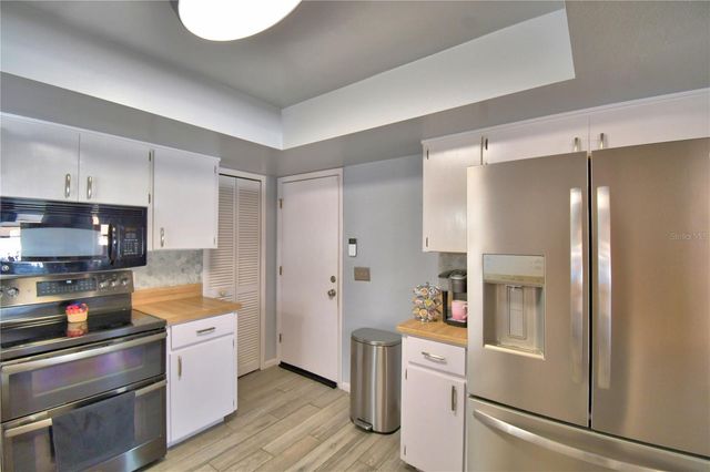 154 BROWNING CIRCLE, Winter Haven, FL 33884