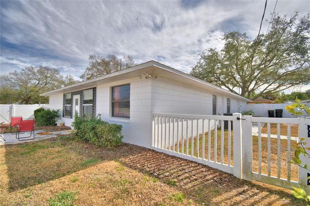 154 BROWNING CIRCLE, Winter Haven, FL 33884