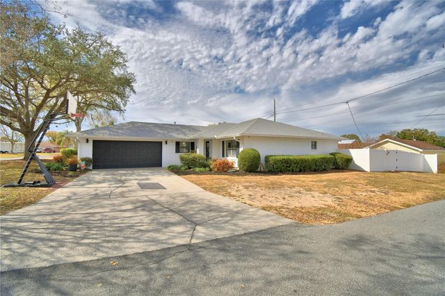 154 BROWNING CIRCLE, Winter Haven, FL 33884