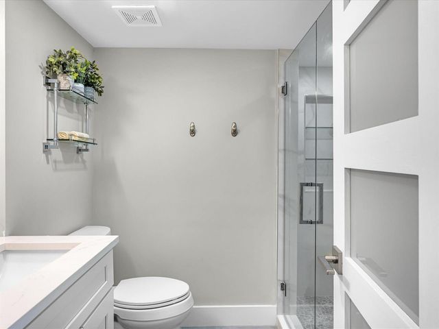 1150 Hillsboro Mile 302, Hillsboro Beach, FL 33062