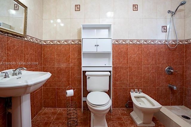 3440 SW 2nd St 3440, Miami, FL 33135