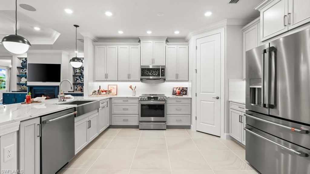 15345 Giardino DR 12-102, NAPLES, FL 34114 — photo 4