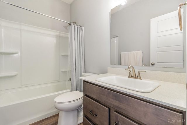 3037 Barnbougle Drive, Cincinnati, OH 45233