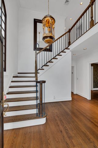 3600 Bowlingate Ln, Nashville, TN 37215