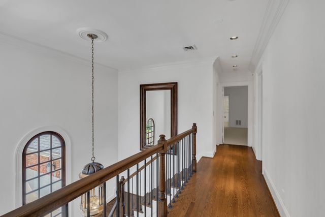 3600 Bowlingate Ln, Nashville, TN 37215