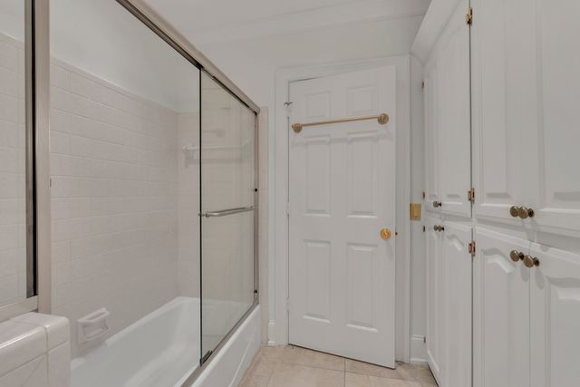 3600 Bowlingate Ln, Nashville, TN 37215