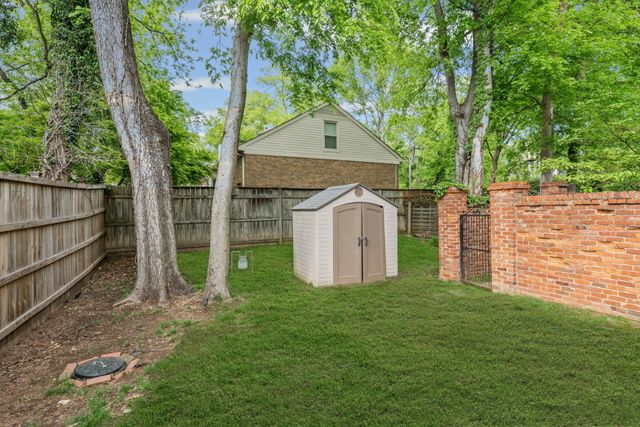 3600 Bowlingate Ln, Nashville, TN 37215