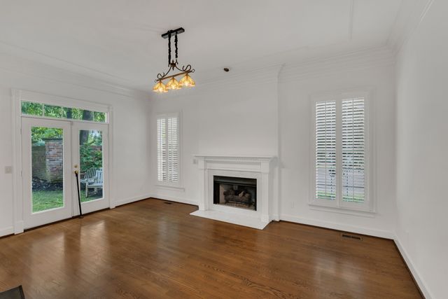 3600 Bowlingate Ln, Nashville, TN 37215