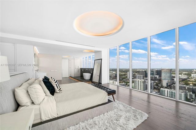 2020 N Bayshore Dr PH4502, Miami, FL 33137