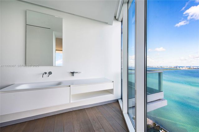 2020 N Bayshore Dr PH4502, Miami, FL 33137