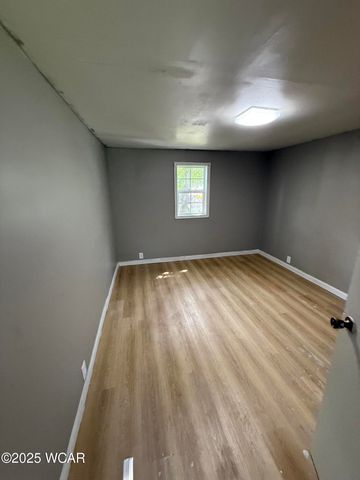 706 E Kibby Street, Lima, OH 45804