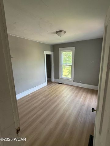 706 E Kibby Street, Lima, OH 45804