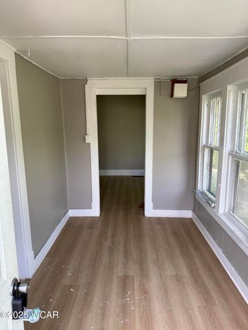 706 E Kibby Street, Lima, OH 45804