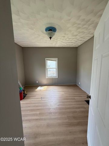 706 E Kibby Street, Lima, OH 45804