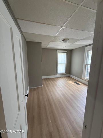 706 E Kibby Street, Lima, OH 45804