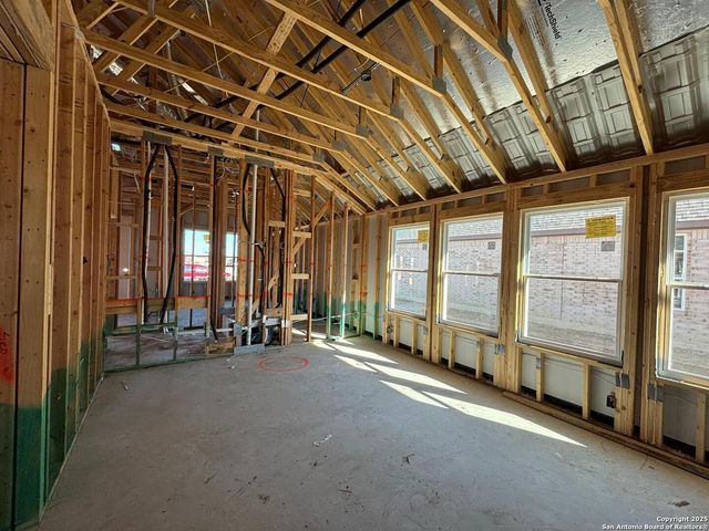 10131 Dew Ridge Way, Schertz, TX 78154