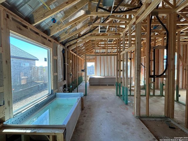 10131 Dew Ridge Way, Schertz, TX 78154