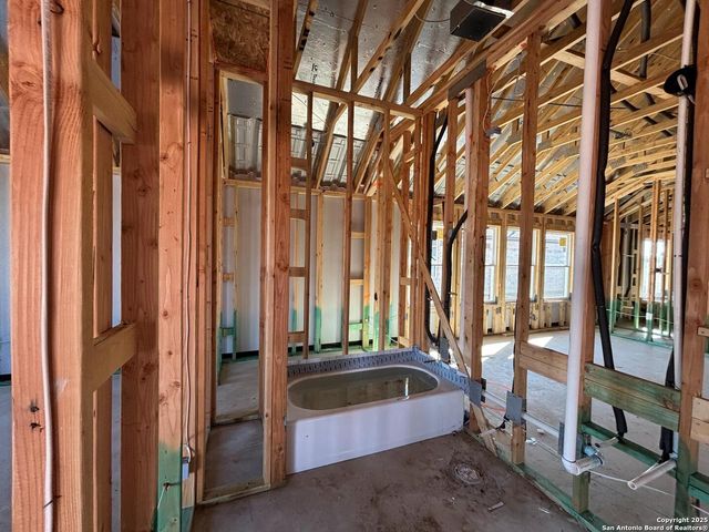 10131 Dew Ridge Way, Schertz, TX 78154