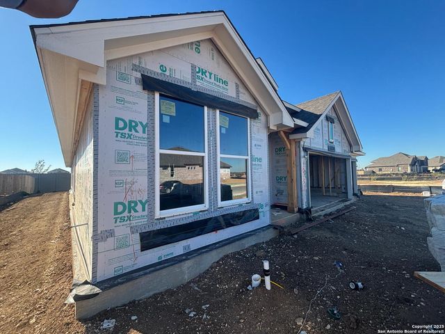 10131 Dew Ridge Way, Schertz, TX 78154