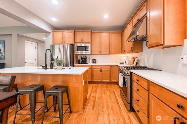 34614 SE Curtis Drive, Snoqualmie, WA 98065