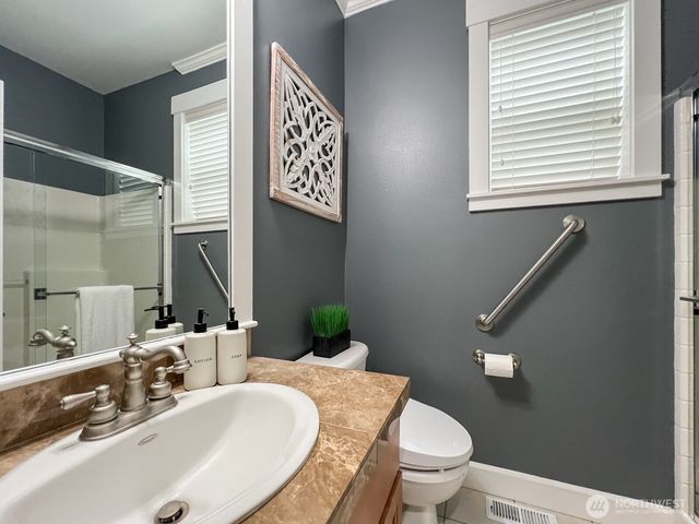 34614 SE Curtis Drive, Snoqualmie, WA 98065