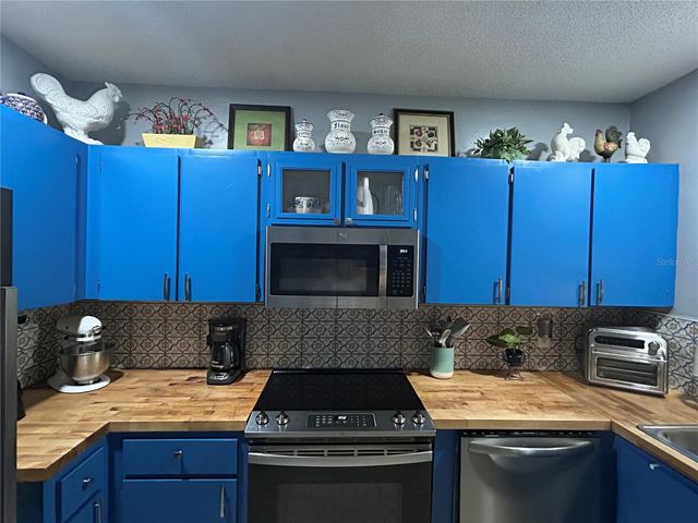 3447 E FORT KING STREET 214, Ocala, FL 34470