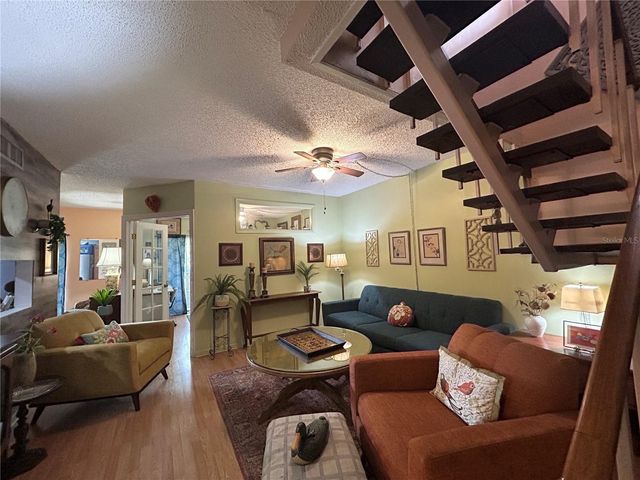 3447 E FORT KING STREET 214, Ocala, FL 34470