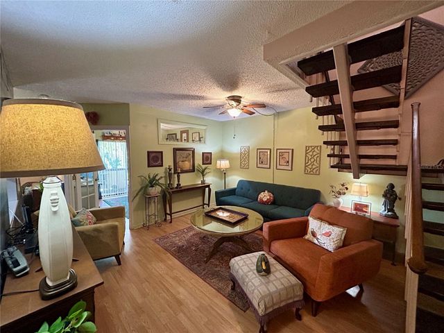 3447 E FORT KING STREET 214, Ocala, FL 34470