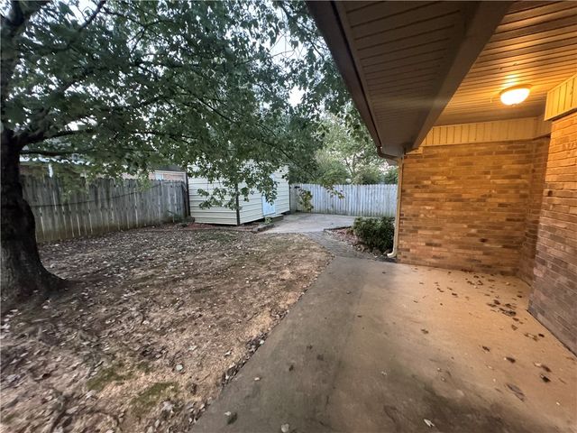 310 N Sawmill Road, Searcy, AR 72143