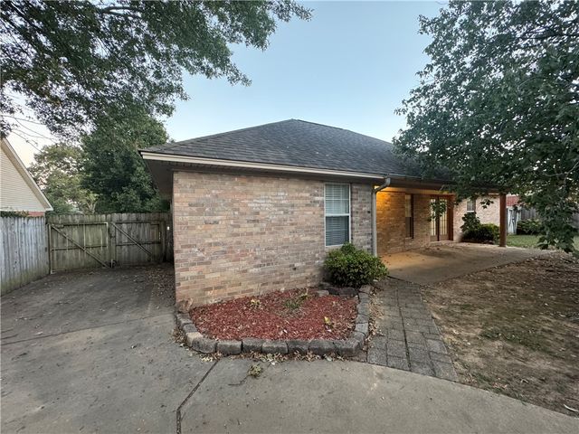 310 N Sawmill Road, Searcy, AR 72143