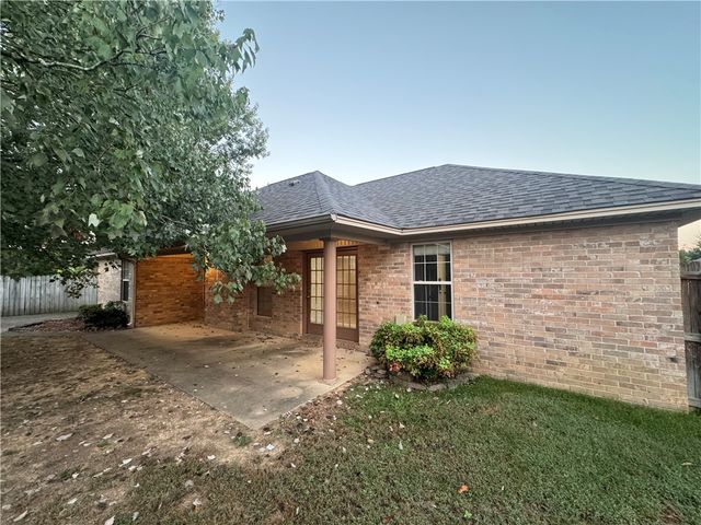 310 N Sawmill Road, Searcy, AR 72143