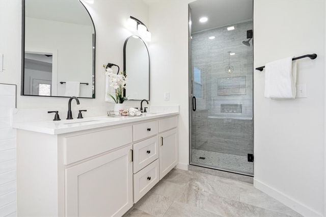 34 Basildon Drive, Bella Vista, AR 72715