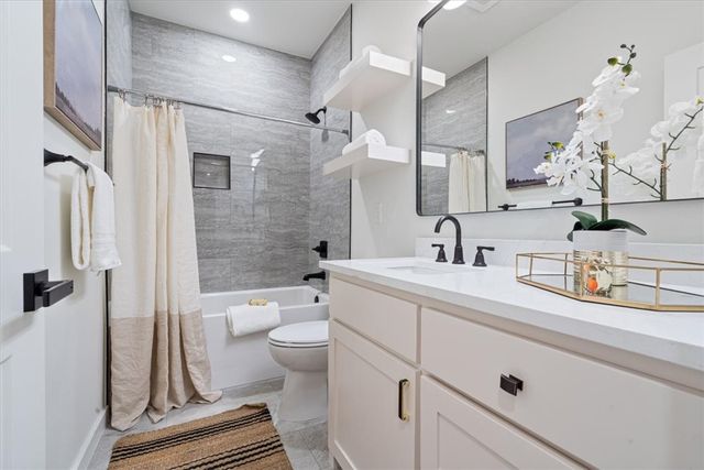 34 Basildon Drive, Bella Vista, AR 72715