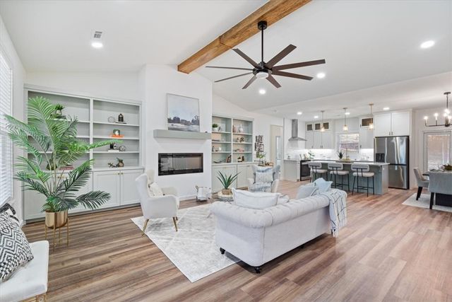 34 Basildon Drive, Bella Vista, AR 72715