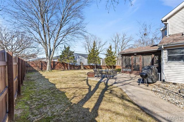 2965 Landau Court, St Charles, MO 63301