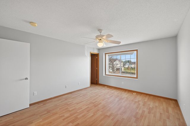 15687 Finewood Court, Apple Valley, MN 55124